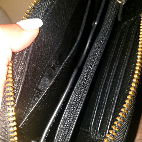 Michael Kors Leather Wristlet - Picture 8 of 8